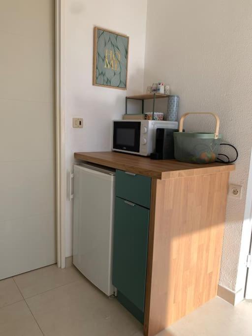 Maisonnette Dans Belle Residence Saint-Vallier-de-Thiey Exterior foto